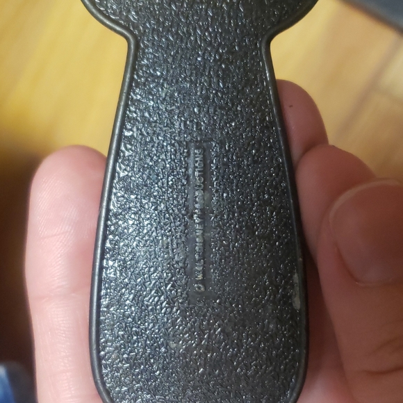 "Walt Disney Productions" Collectible Vintage bottle opener. - Picture 3 of 3